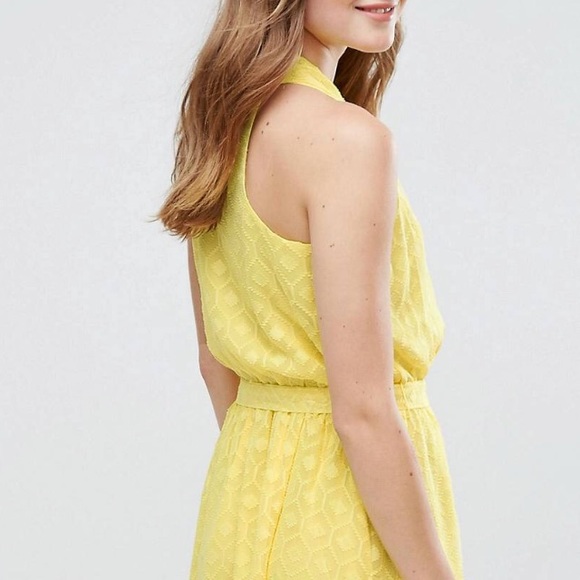 NWT yellow floral embroidered wrap dress - Picture 2 of 3